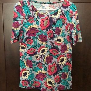 NWOT Small Lularoe Gigi